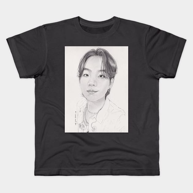 Min Yoongi Music Show Selca Kids T-Shirt by emopod